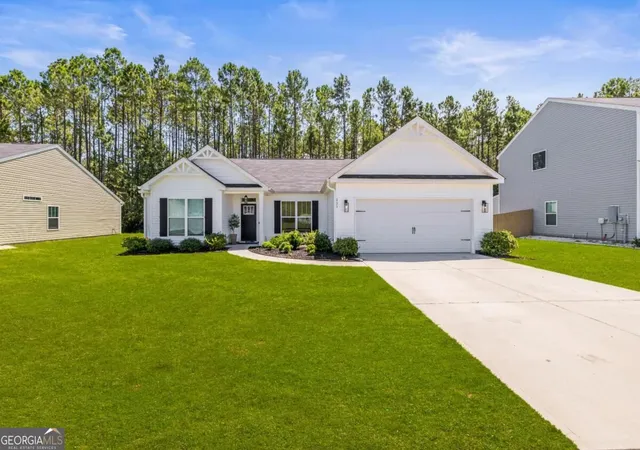 Photo 3 of Single family home for sale at 233 Timberlake Dr, Guyton, GA 31312 | MLS# 10841583 | Listing updated on 2026-09-22