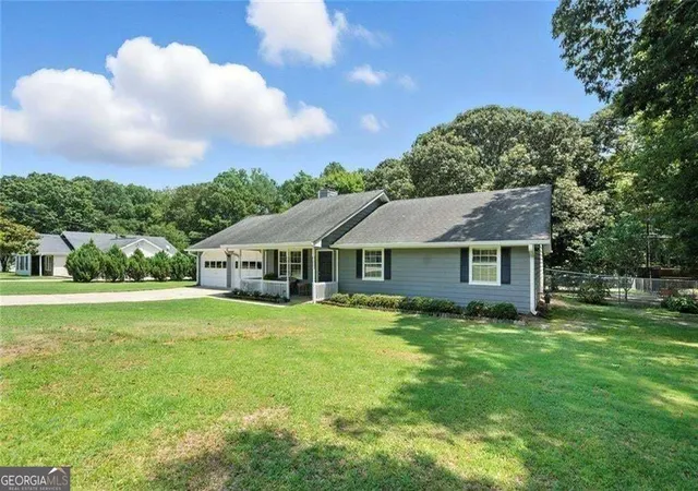 Photo 2 of Single family home for sale at 111 Brownsmill Dr, Grayson, GA 30017 | MLS# 10847118 | Listing updated on 2026-09-30