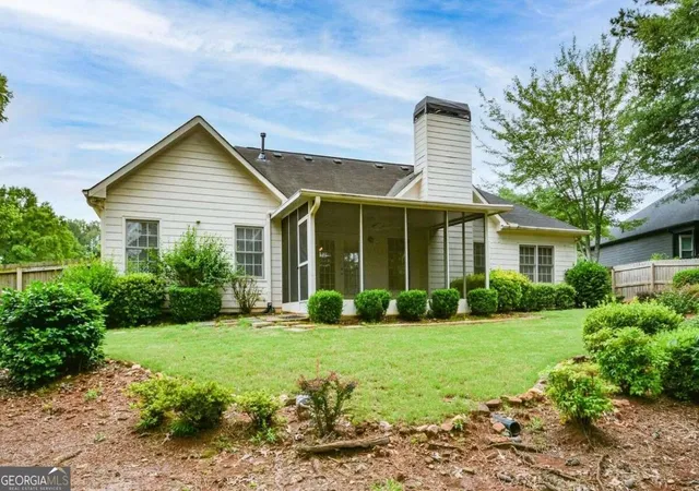 Photo 3 of Single family home for sale at 379 Evans Ml Dr, Dallas, GA 30157 | MLS# 10838051 | Listing updated on 2026-09-16