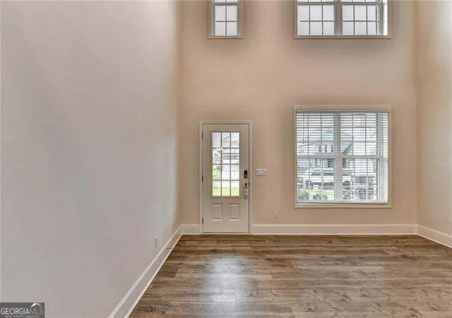 Photo 4 of Single family home for sale at 5280 Blue Mountain Ln, Cumming, GA 30040 | MLS# 10842987 | Listing updated on 2026-09-12