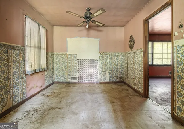Photo 4 of Single family home for sale at 4449 Lincoln Jones Rd, Ellenwood, GA 30294 | MLS# 10844754 | Listing updated on 2026-09-17