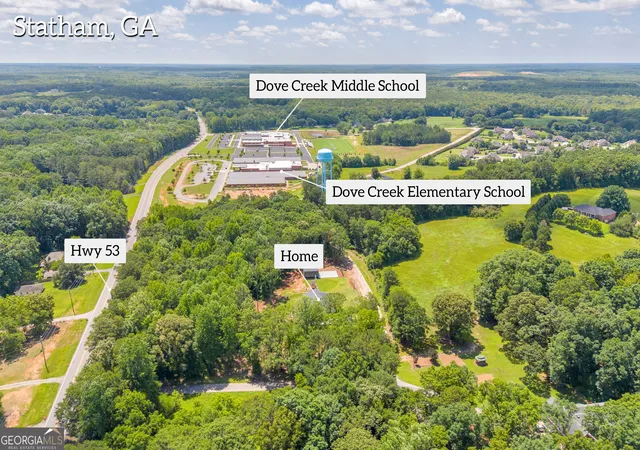 Photo 3 of Single family home for sale at 1025 Dewey Rd, Statham, GA 30666 | MLS# 10843562 | Listing updated on 2026-09-28