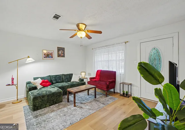 Photo 3 of Single family home for sale at 200 Melrose Pl, Rincon, GA 31326 | MLS# 10843520 | Listing updated on 2026-09-28