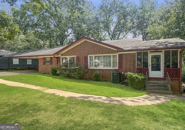 Photo 1 of Single family home for sale at 1957 Valencia Rd, Decatur, GA 30032 | MLS# 10842447 | Listing updated on 2026-09-10