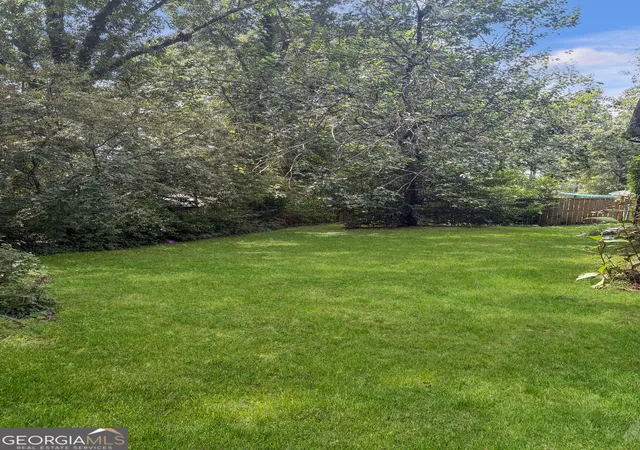 Photo 3 of Single family home for sale at 1957 Valencia Rd, Decatur, GA 30032 | MLS# 10842447 | Listing updated on 2026-09-10
