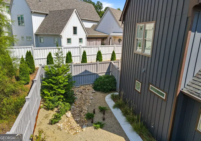 Photo 82 of Single family home for sale at 220 Arbor Garden Cir, Newnan, GA 30265 | MLS# 10839392 | Listing updated on 2026-09-13
