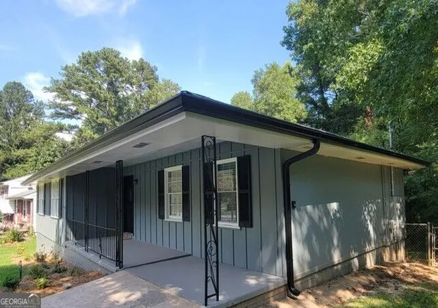 Photo 2 of Single family home for sale at 7102 Doncaster Rd, Jonesboro, GA 30236 | MLS# 10811929 | Listing updated on 2026-09-14