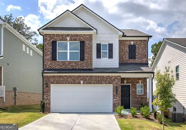Photo 1 of Sale Pending at 810 Dundee Way, Cartersville, GA 30121 | MLS# 10840496 | Listing updated on 2026-09-15