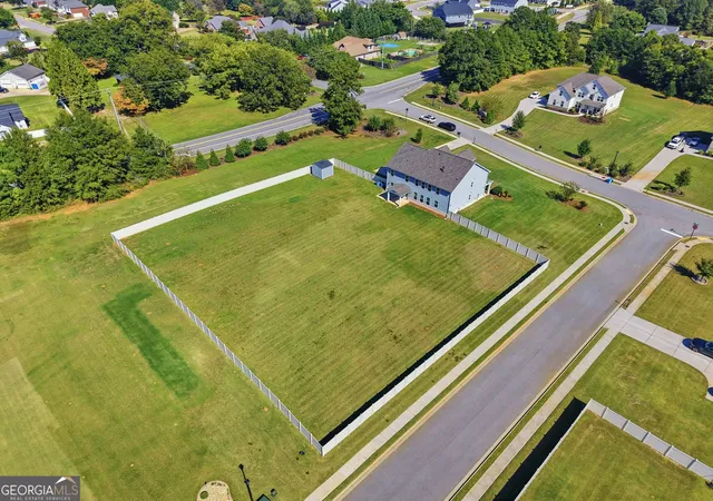 Photo 4 of Single family home for sale at 100 Leveret Rd, Locust Grove, GA 30248 | MLS# 10874333 | Listing updated on 2026-10-30