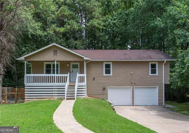 Photo 1 of Single family home for sale at 3125 Barrett Ct, Powder Springs, GA 30127 | MLS# 10852291 | Listing updated on 2026-10-08