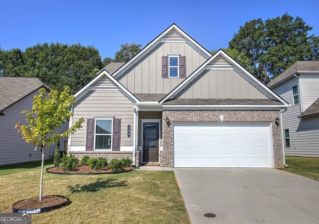 Photo 2 of Single family home for sale at 160 Marion Dr, Cartersville, GA 30120 | MLS# 10840649 | Listing updated on 2026-09-18