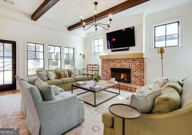 Photo 4 of Single family home for sale at 173 Westview Dr, Athens, GA 30606 | MLS# 10852326 | Listing updated on 2026-10-08