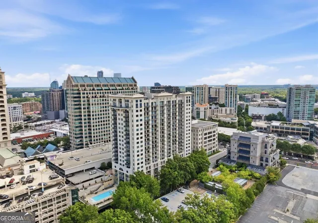 Photo 2 of Condo for sale at 3040 Peachtree Rd Nw #708, Atlanta, GA 30305 | MLS# 10849106 | Listing updated on 2026-10-02