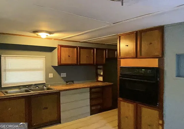 Photo 2 of Manufactured home for sale at 165 Brentwood Ln, Locust Grove, GA 30248 | MLS# 10846590 | Listing updated on 2026-09-30