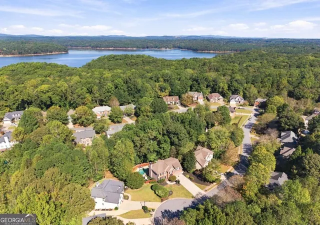 Photo 2 of Single family home for sale at 506 Woodbrook Ln, Canton, GA 30114 | MLS# 10878354 | Listing updated on 2026-10-26
