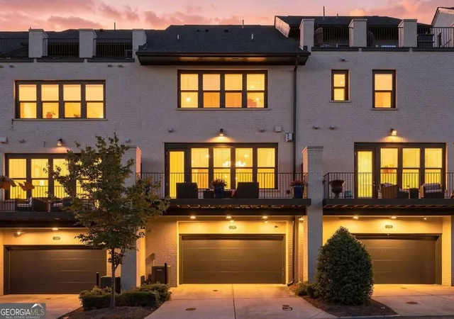 Townhouse for sale at 130 Britten Pass, Alpharetta, GA 30009 | MLS# 10852651