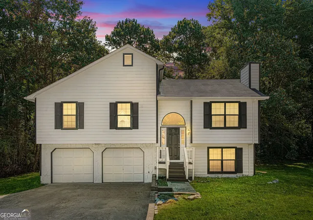 Photo 2 of Single family home for sale at 3644 Bomar Rd, Douglasville, GA 30135 | MLS# 10833014 | Listing updated on 2026-10-05