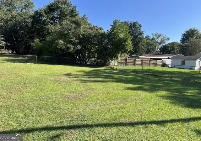 Photo 10 of Sale Pending at 507 South 17th Ave, Lanett, AL 36863 | MLS# 10841890 | Listing updated on 2026-09-11