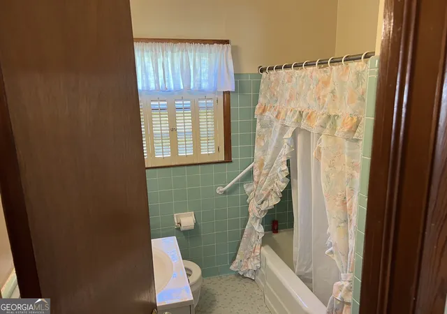 Photo 3 of Sale Pending at 507 South 17th Ave, Lanett, AL 36863 | MLS# 10841890 | Listing updated on 2026-09-11