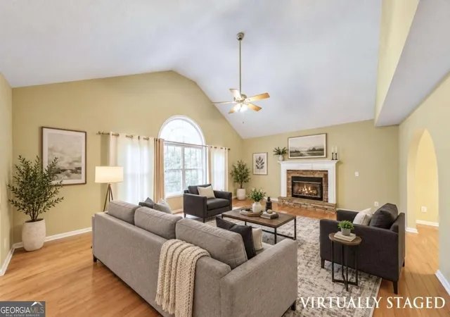 Photo 2 of Single family home for sale at 315 Magnolia Dr, Canton, GA 30114 | MLS# 10852110 | Listing updated on 2026-09-24