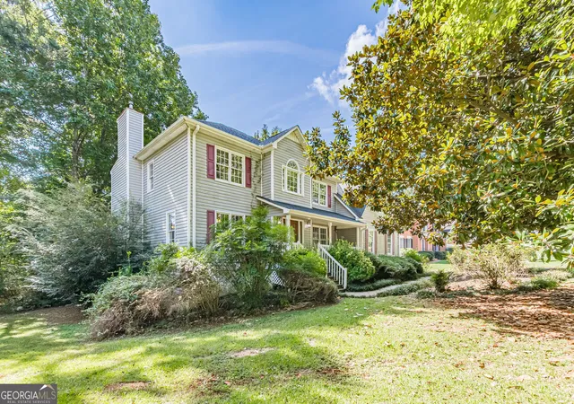 Photo 3 of Single family home for sale at 170 Lakeview Ln, Hiram, GA 30141 | MLS# 10845990 | Listing updated on 2026-09-28