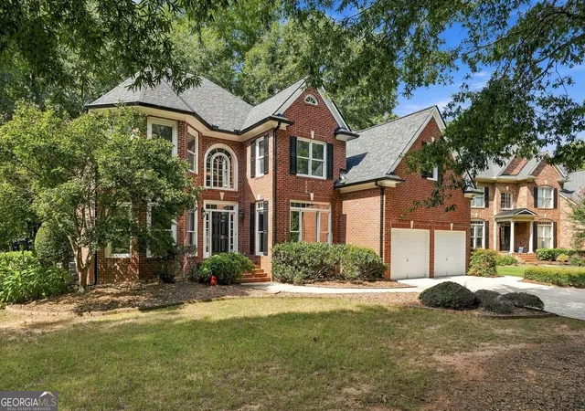 Photo 4 of Single family home for sale at 238 Rivergate Dr, Suwanee, GA 30024 | MLS# 10849932 | Listing updated on 2026-10-05