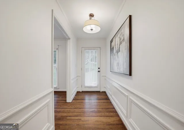 Photo 3 of Single family home for sale at 535 Franklin Rd Ne, Sandy Springs, GA 30342 | MLS# 10848891 | Listing updated on 2026-10-08