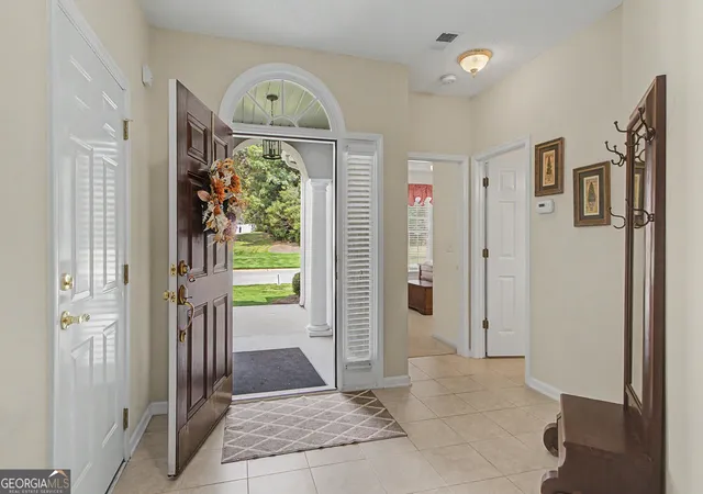 Photo 3 of Sale Pending at 197 Collierstown Way, Peachtree City, GA 30269 | MLS# 10838981 | Listing updated on 2026-09-07