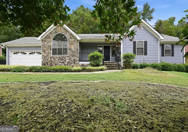 Photo 1 of Single family home for sale at 4780 Meadowlark Dr Se, Conyers, GA 30094 | MLS# 10850937 | Listing updated on 2026-09-22