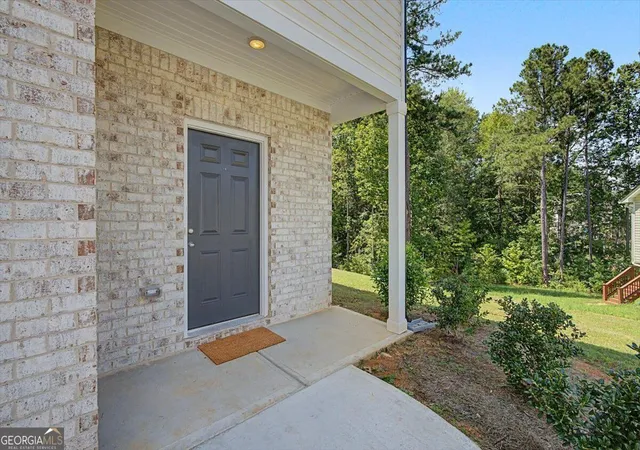 Photo 3 of Single family home for sale at 111 Woodside Ct, Temple, GA 30179 | MLS# 10834630 | Listing updated on 2026-09-11