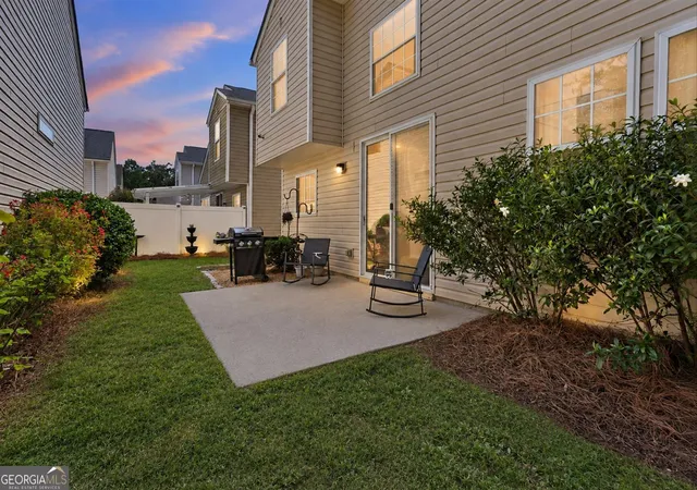 Photo 2 of Single family home for sale at 1270 W Oaks Way, Woodstock, GA 30188 | MLS# 10840387 | Listing updated on 2026-09-22