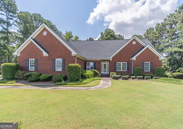 Single family home for sale at 3562 Thompson Ml Rd, Buford, GA 30519 | MLS# 10838752