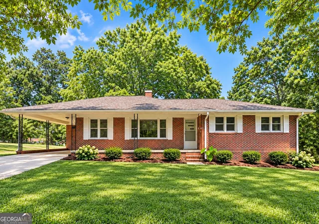 Photo 1 of Single family home for sale at 6344 Mize Rd, Toccoa, GA 30577 | MLS# 10838510 | Listing updated on 2026-09-23