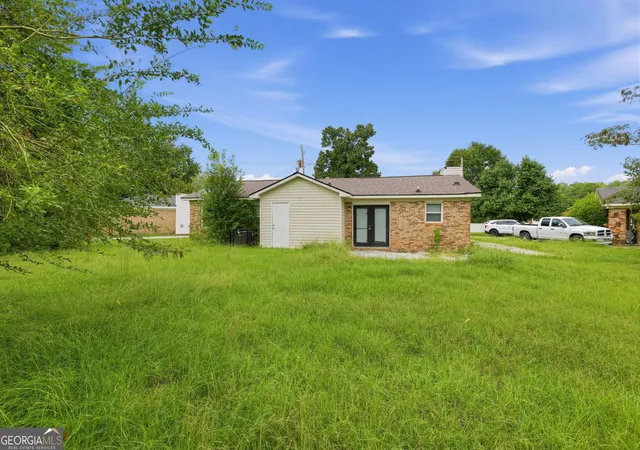 Photo 3 of Single family home for sale at 1856 Formosa Dr, Augusta, GA 30906 | MLS# 10846229 | Listing updated on 2026-09-30