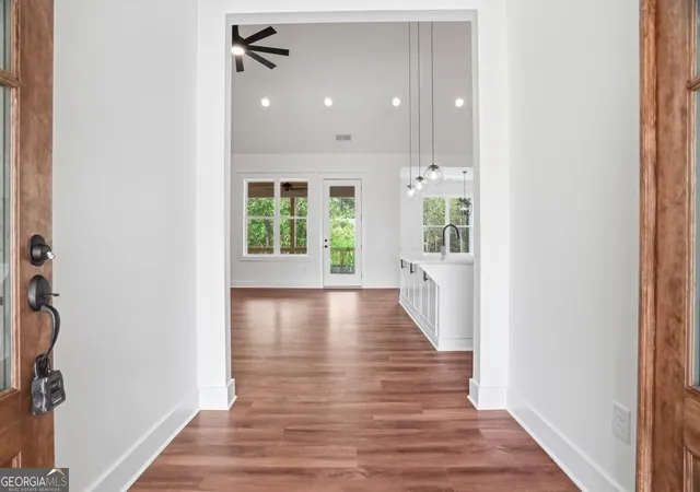 Photo 3 of Single family home for sale at 170 Fieldstone Cir, Jasper, GA 30143 | MLS# 10846341 | Listing updated on 2026-10-22