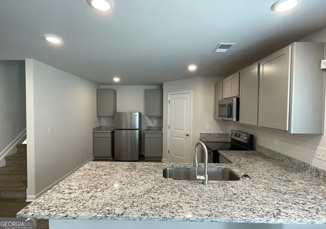Photo 2 of Single family home for sale at 115 Alayna Ct, Macon, GA 31216 | MLS# 10850638 | Listing updated on 2026-09-29