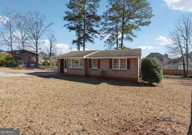 Photo 3 of Single family home for sale at 8554 Taylor Rd, Riverdale, GA 30274 | MLS# 10844867 | Listing updated on 2026-09-14