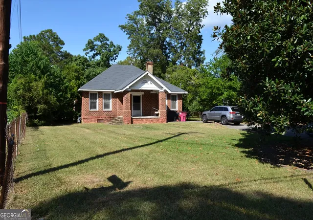 Photo 2 of Single family home for sale at 3139 Napier Ave, Macon, GA 31204 | MLS# 10843404 | Listing updated on 2026-09-16
