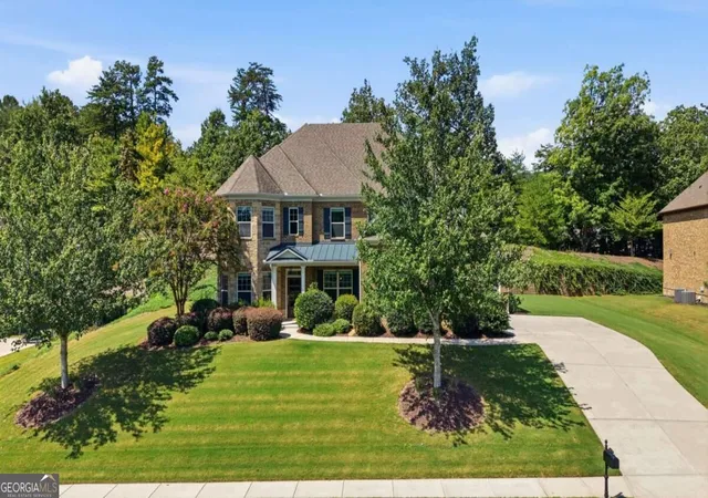 Photo 2 of Single family home for sale at 4529 Summersweet Dr, Marietta, GA 30066 | MLS# 10852253 | Listing updated on 2026-10-08