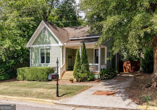 Photo 2 of Single family home for sale at 170 Cohen St, Athens, GA 30601 | MLS# 10841834 | Listing updated on 2026-09-22