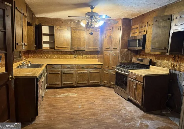Photo 3 of Single family home for sale at 278 N Bellview Rd, Aragon, GA 30104 | MLS# 10841468 | Listing updated on 2026-09-21