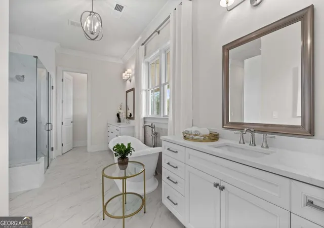 Photo 3 of Mansion for sale at 1013 Crossroad Trl, Milton, GA 30004 | MLS# 10584844 | Listing updated on 2026-09-07