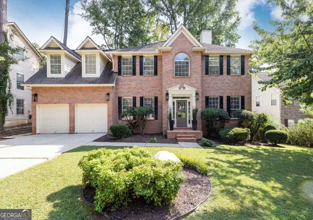 Photo 1 of Single family home for sale at 245 Greenmont Cir, Alpharetta, GA 30009 | MLS# 10847534 | Listing updated on 2026-10-05