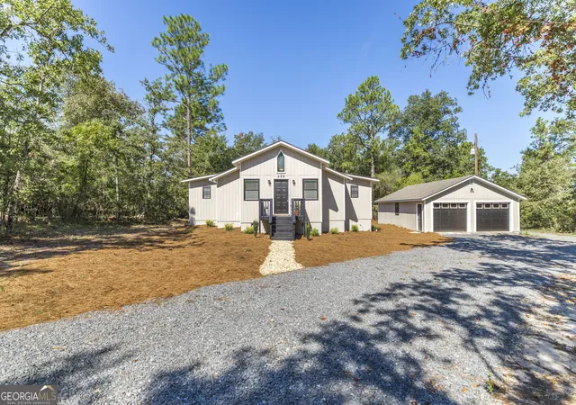 Photo 1 of Single family home for sale at 559 Shawnee Cir, Byron, GA 31008 | MLS# 10848540 | Listing updated on 2026-09-30