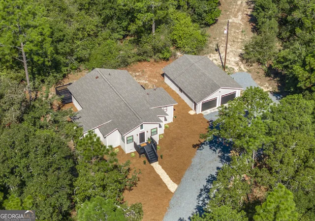 Photo 3 of Single family home for sale at 559 Shawnee Cir, Byron, GA 31008 | MLS# 10848540 | Listing updated on 2026-09-30