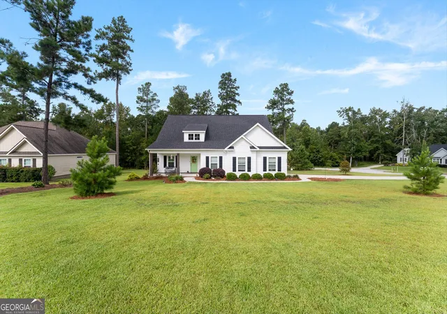 Photo 3 of Single family home for sale at 302 Brighton Way, Statesboro, GA 30461 | MLS# 10836665 | Listing updated on 2026-09-08