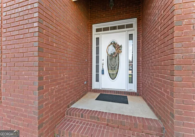 Photo 4 of Sale Pending at 806 Huntwood Ln, Kathleen, GA 31047 | MLS# 10839225 | Listing updated on 2026-09-20