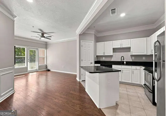 Photo 4 of Condo for sale at 1850 Cotillion Dr #3419, Atlanta, GA 30338 | MLS# 10841966 | Listing updated on 2026-09-09