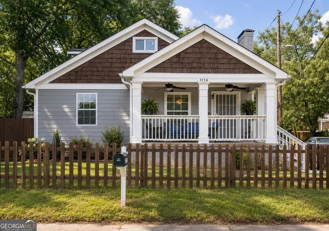 Photo 1 of Single family home for sale at 1154 Oakland Ln Sw, Atlanta, GA 30310 | MLS# 10829128 | Listing updated on 2026-09-17