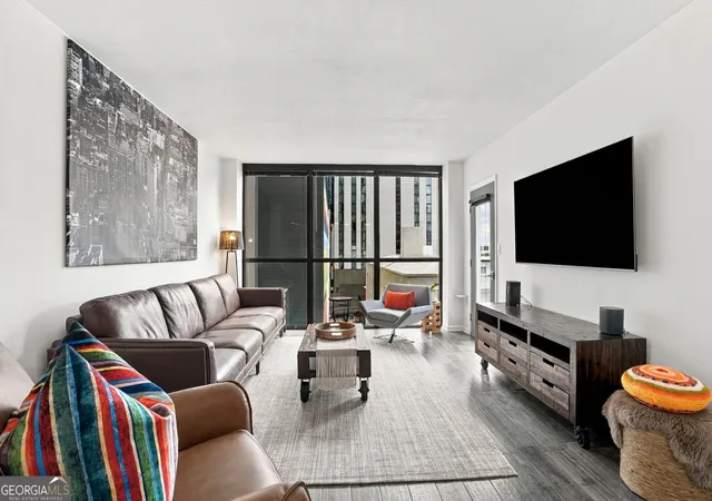 Condo for sale at 1280 W Peachtree St NW #APT 812, Atlanta, GA 30309 | MLS# 10852929